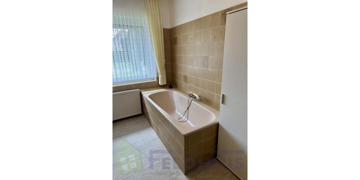 Einfamilienhaus Moormerland - 6 Zimmer, 140 m&sup2;, 990&euro; | Angebot:26301461