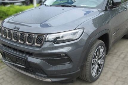 Jeep Compass 23.674 km 24.900 &euro; Elmshorn 25337