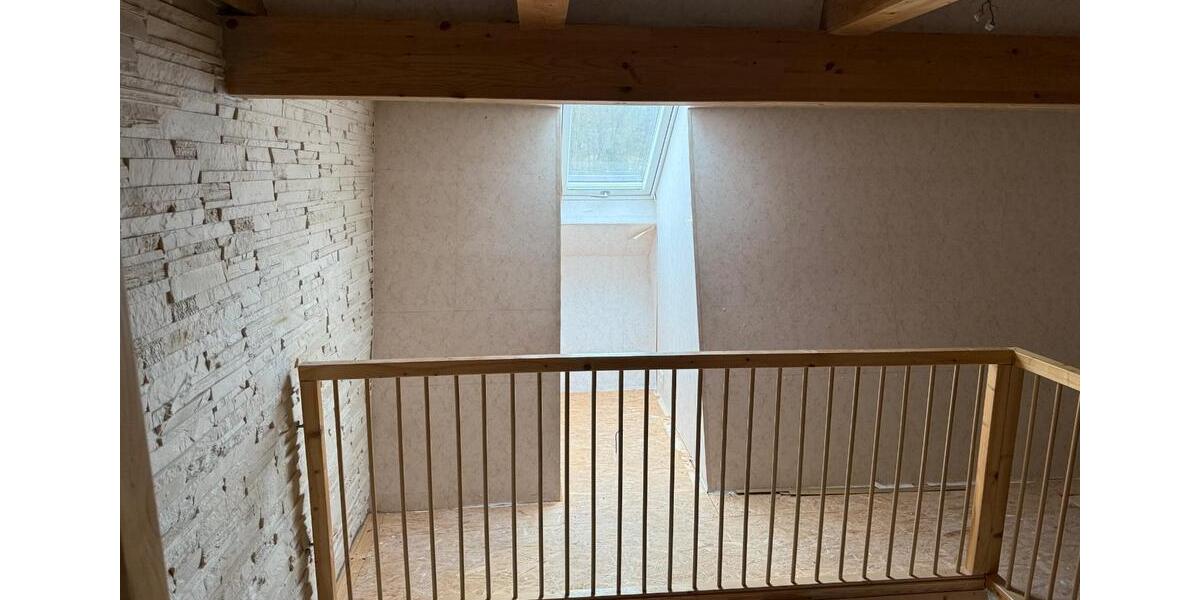 Einfamilienhaus Bad Liebenstein - 7 Zimmer, 270 m&sup2;, 295.000&euro; | Angebot:21898524