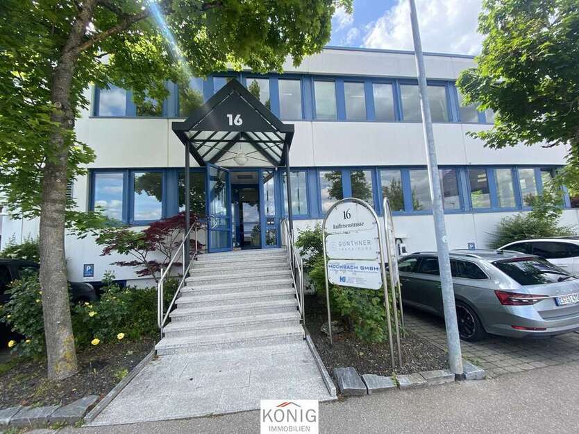 Büro in Leinfelden-Echterdingen 5.824 € 448 m²