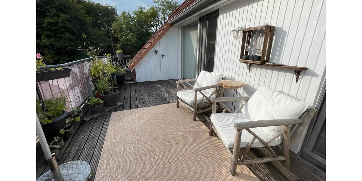 Dachgeschoßwohnung Stade Altländer Viertel - 3 Zimmer, 74 m&sup2;, 240.000&euro; | Angebot:27163140