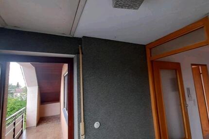 80 m² sonnige 4-Z. DG-Mietwohnung: