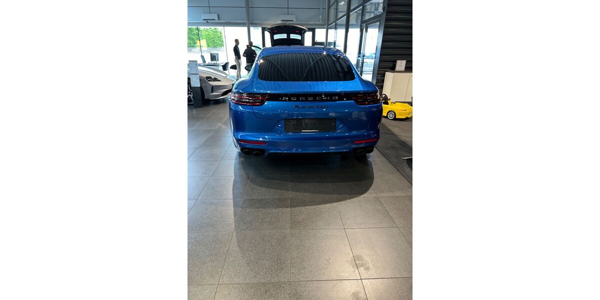 Porsche Panamera 118.000 km 63.100 &euro; Offenburg 77652