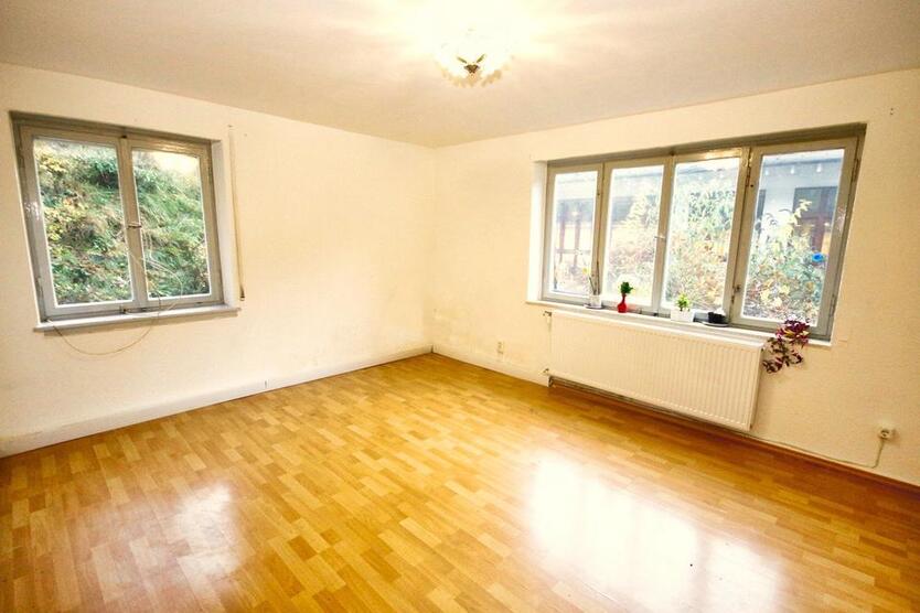 3 Zimmerwohnung mit Garten - ab sofort!