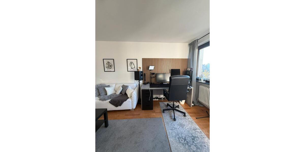 Etagenwohnung Kiel Ravensberg - 1 Zimmer, 39 m&sup2;, 330&euro; | Angebot:26412555