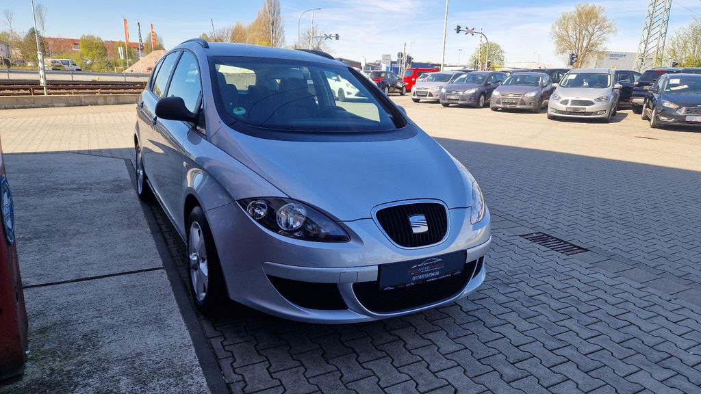 Seat Altea 182.000 km 3.499 &euro; Paderborn 33104