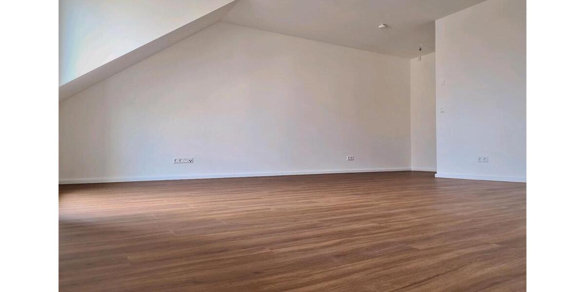Dachgeschoßwohnung Wandlitz - 1 Zimmer, 54 m&sup2;, 912&euro; | Angebot:26148243