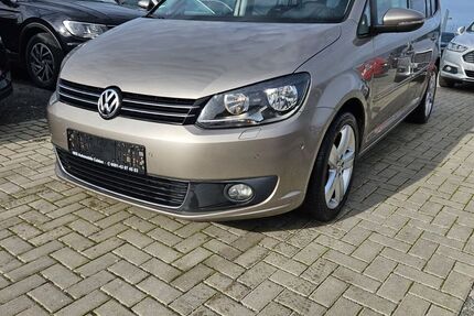 VW Touran 196.973 km 8.750 &euro; Calden 34379