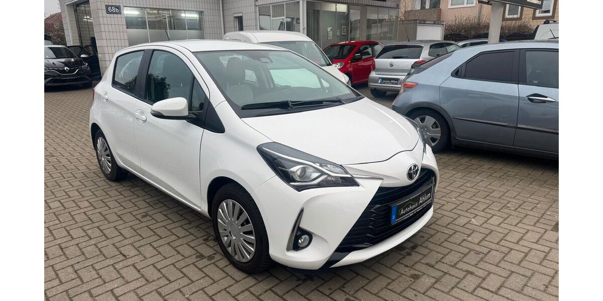 Toyota Yaris 29.300 km 13.499 &euro; Wolfenbüttel 38302