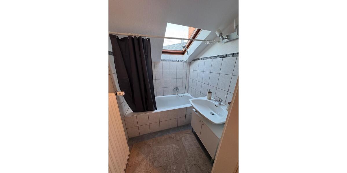 Dachgeschoßwohnung Bühl - 2 Zimmer, 58 m&sup2;, 680&euro; | Angebot:26293144