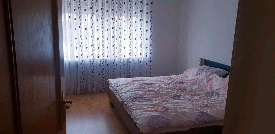 3 Zi WHg mit 79 Qm im EG mit großen Balkon