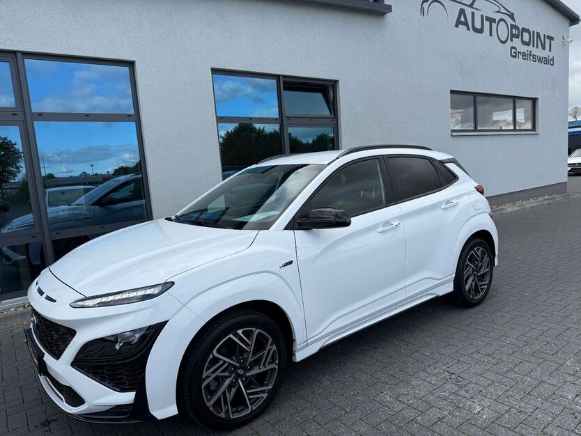 Hyundai KONA 28.262 km 24.990 € Greifswald 17489