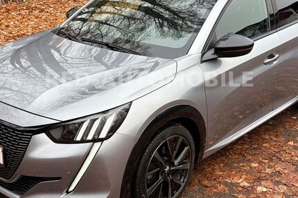 Peugeot 208 32.500 km 14.790 &euro; Berlin 12249