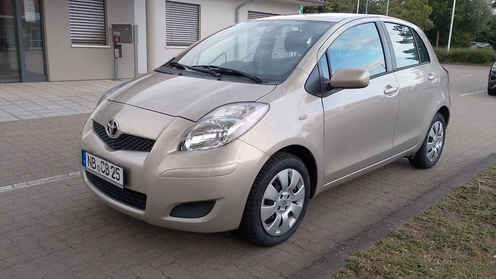 Yaris