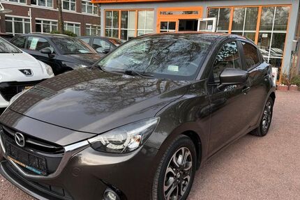 Mazda 2 124.750 km 7.990 &euro; Magdeburg 39124
