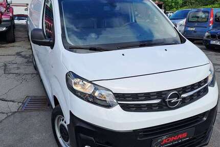 Opel Vivaro 123.600 km 13.900 &euro; Sprockhoevel 45549