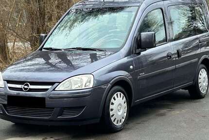 Opel Combo 164.000 km 3.590 &euro; Burgdorf 31303