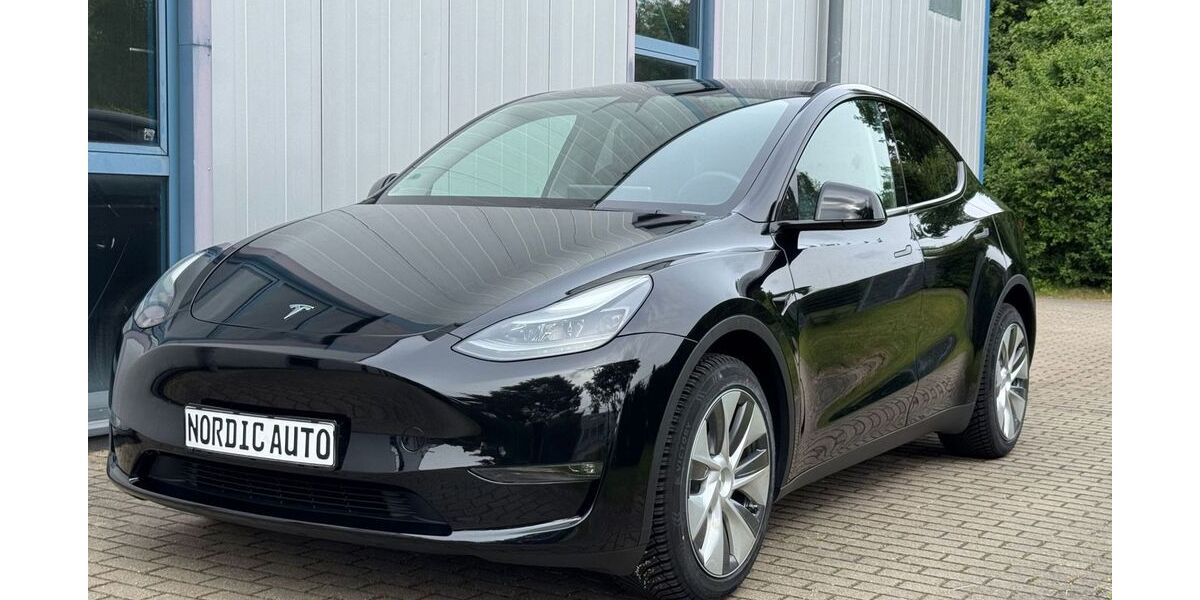 Tesla Model Y 37.600 km 36.495 &euro; Güstrow 18273
