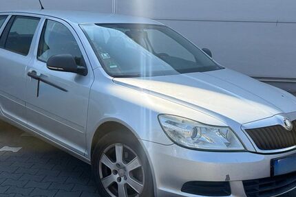 Skoda Octavia 270.000 km 1.850 &euro; Wiesbaden 65201