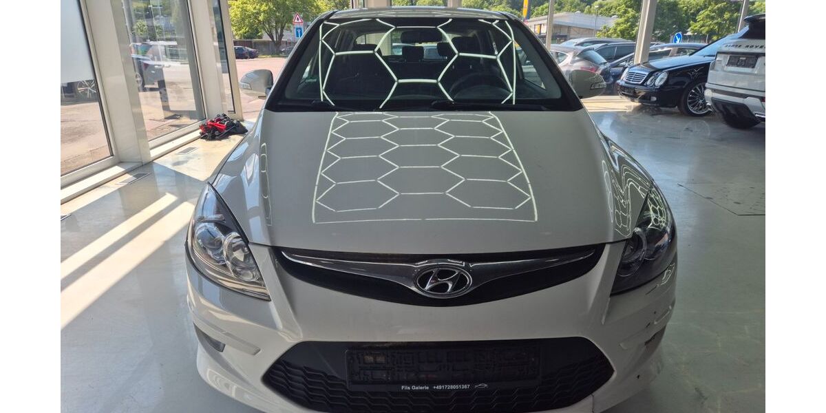 Hyundai i30 140.726 km 4.900 &euro; Ebersbach 73061