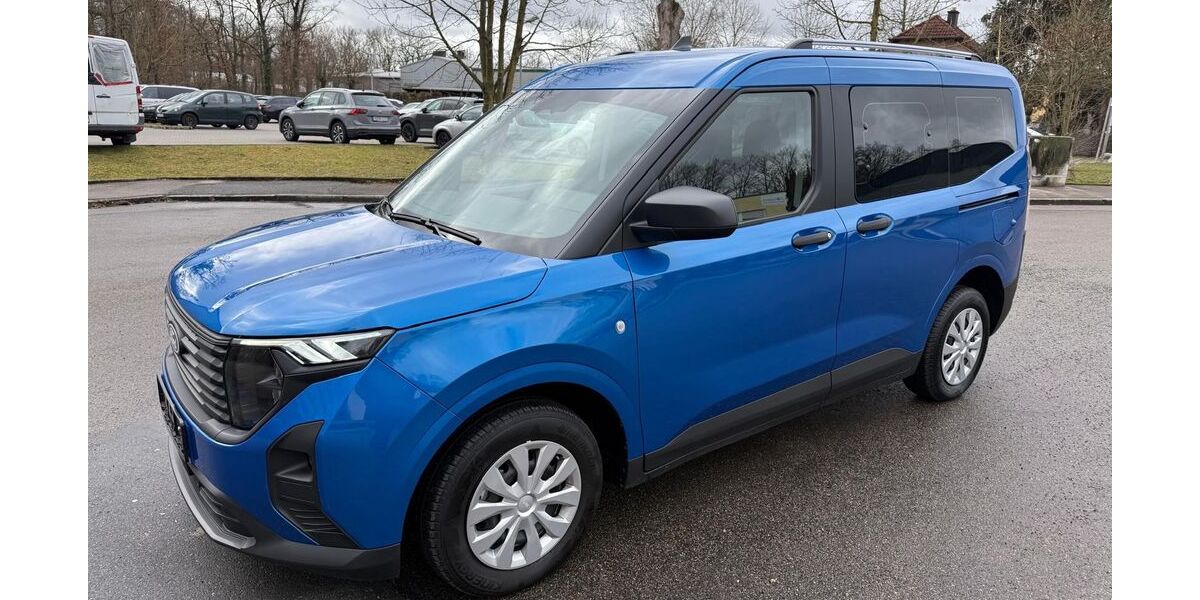 Ford Tourneo Courier 15.675 km 21.800 &euro; Schwabach 91126