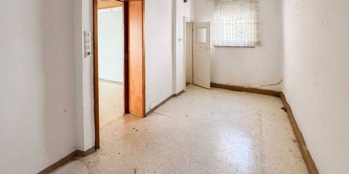 Gewerbeobjekt Hilpoltstein - 1 Zimmer, 249.000&euro; | Angebot:26816618