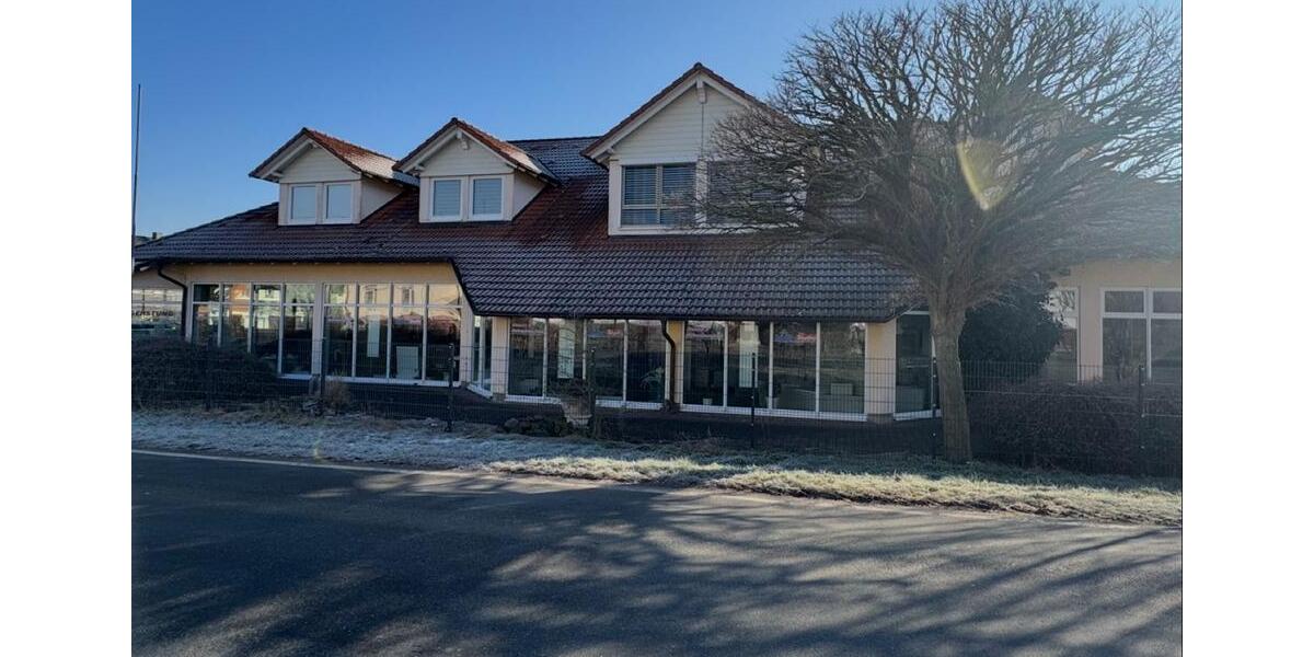 Einfamilienhaus Bad Salzungen Tiefenort - 8 Zimmer, 275 m&sup2;, 555.000&euro; | Angebot:26602244