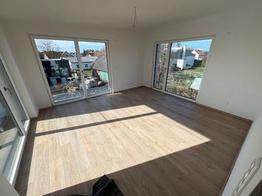 Moderne 2,5-Zimmerwohnung mit 42qm Dachterrasse im KFW-40+ Neubau 2.5 zimmer