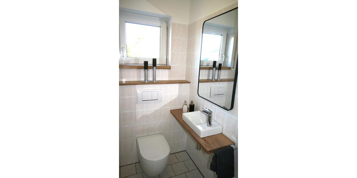 Etagenwohnung Leverkusen - 2 Zimmer, 71 m&sup2;, 1.000&euro; | Angebot:26399102