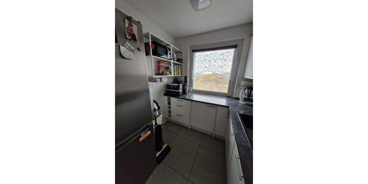 Etagenwohnung Wiesbaden Klarenthal - 4 Zimmer, 83 m&sup2;, 300.000&euro; | Angebot:25728338
