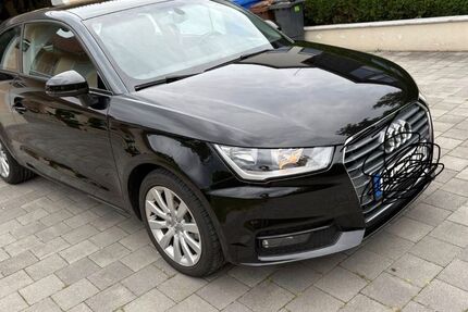 Audi A1 180.000 km 6.900 &euro; Winzer 94577