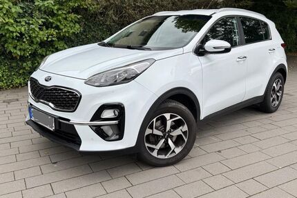 Kia Sportage 102.129 km 14.950 € Bad Schwalbach 65307