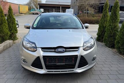 Ford Focus 164.000 km 3.450 &euro; Ergoldsbach 84061