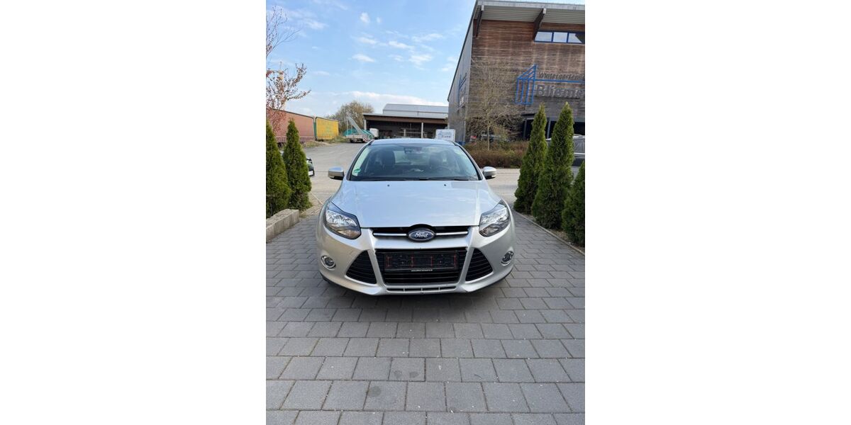 Ford Focus 164.000 km 3.450 &euro; Ergoldsbach 84061