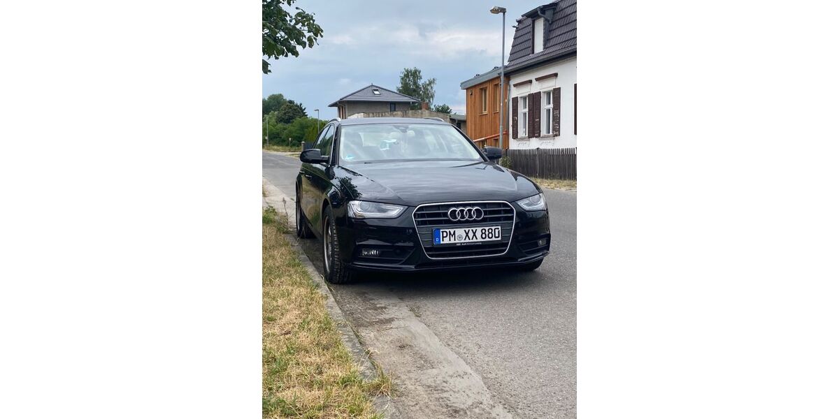 Audi A4 214.000 km 9.600 &euro; Werder (Havel) 14542