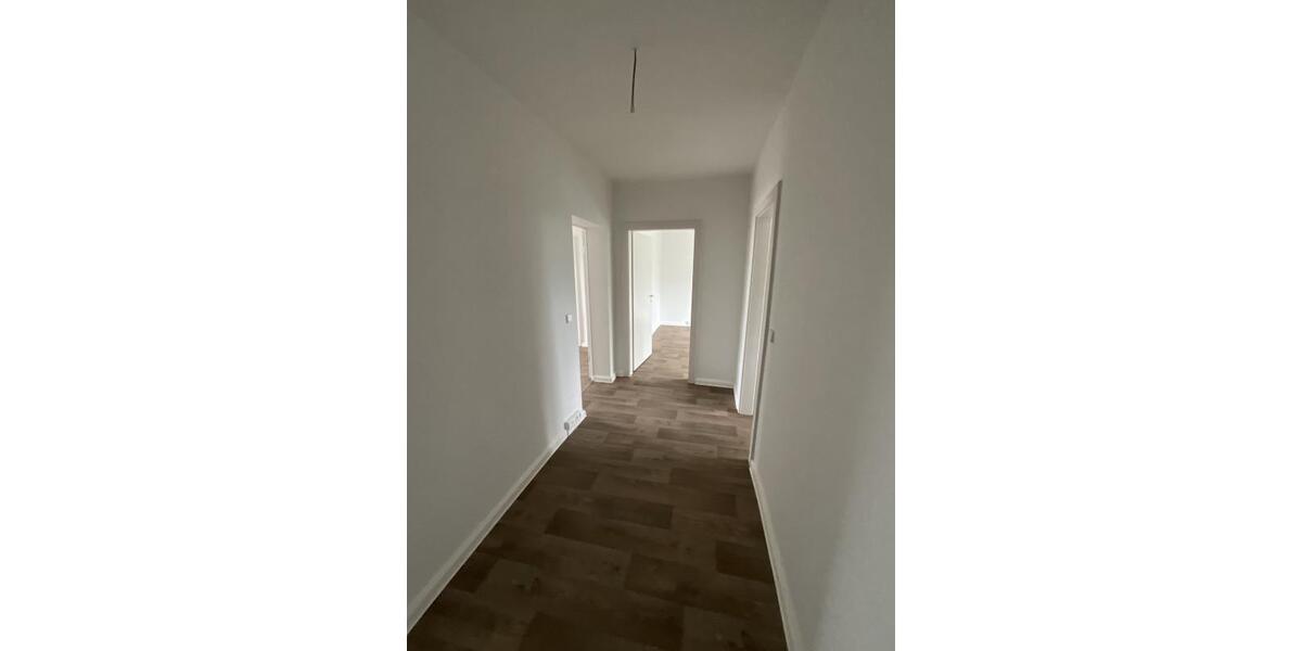 Etagenwohnung Dessau-Roßlau Dessau - 4 Zimmer, 69 m&sup2;, 480&euro; | Angebot:26424124