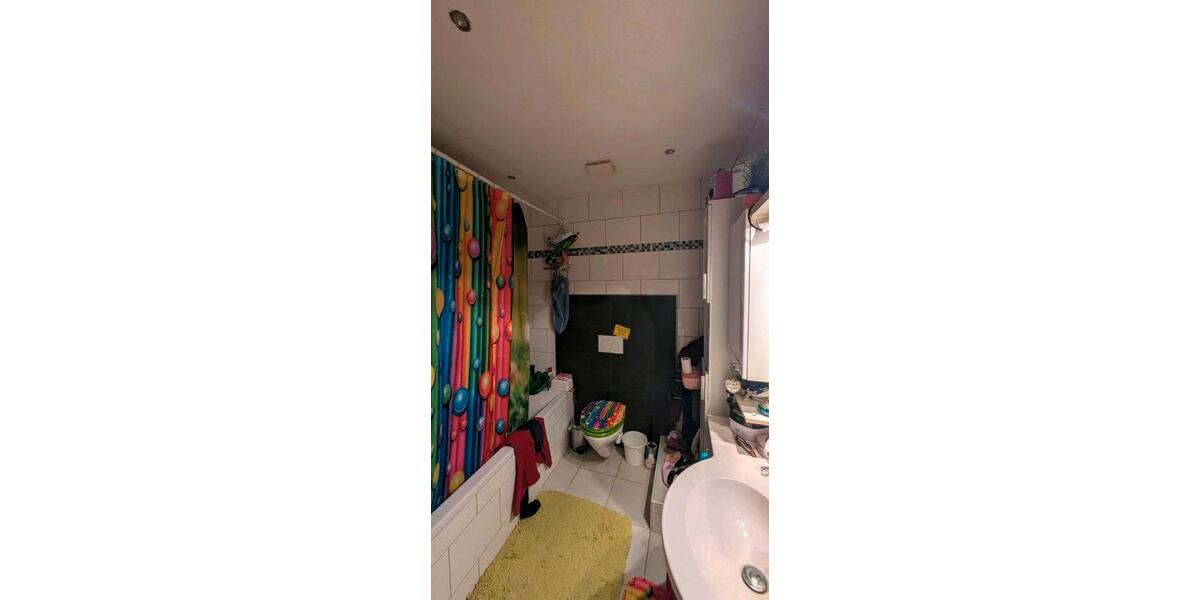 Etagenwohnung Sennfeld - 2 Zimmer, 61 m&sup2;, 680&euro; | Angebot:26351884