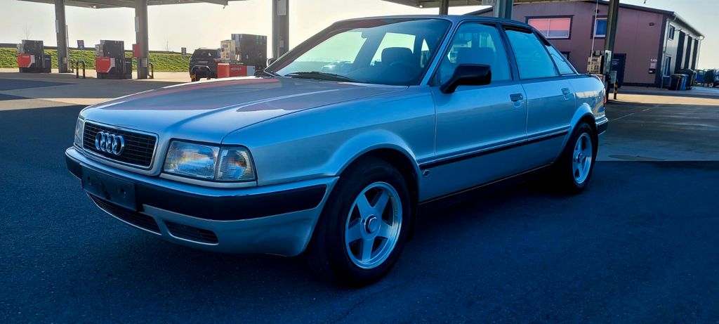 Audi 80 154.600 km 5.990 &euro; Reichenberg,Albertshausen 97234