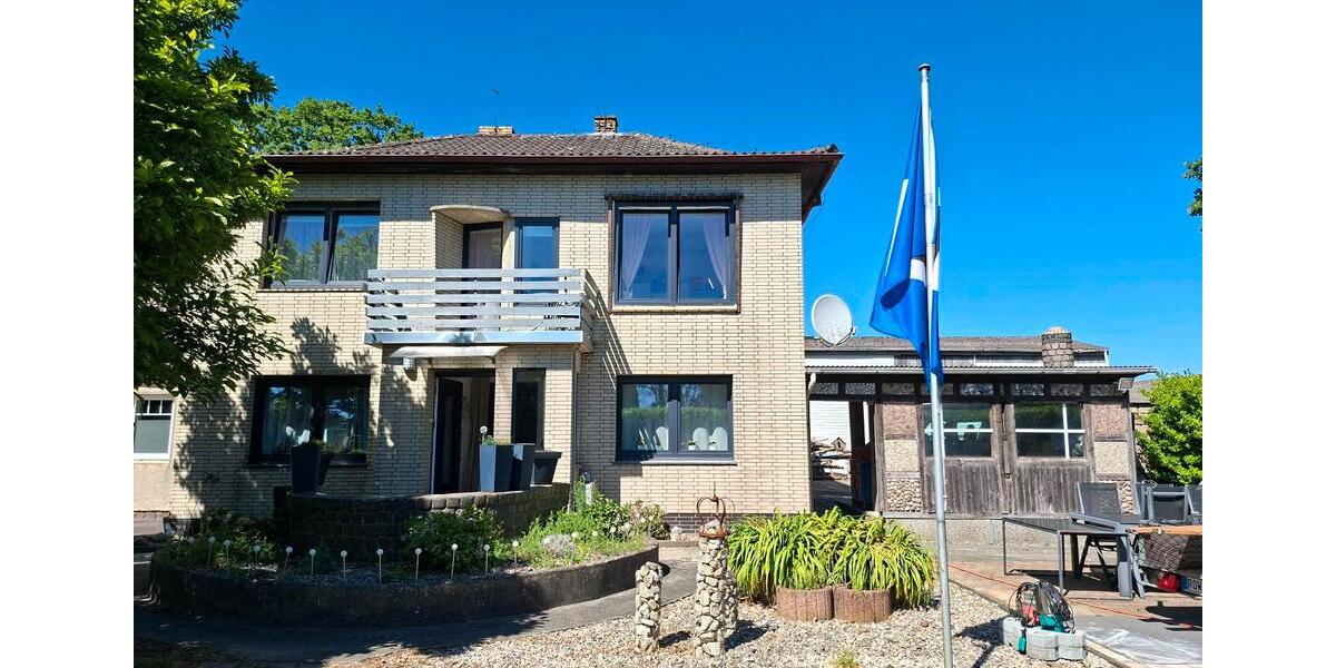 Einfamilienhaus Zeven - 6 Zimmer, 130 m&sup2;, 305.000&euro; | Angebot:26733052
