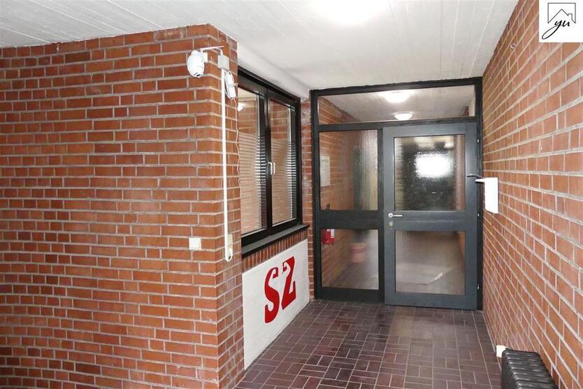 Geräumige Gewerbefläche in stadtnaher Lage in Aurich zimmer