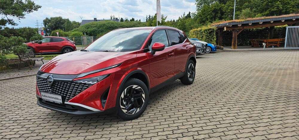 Nissan Qashqai 4.000 km 29.990 &euro; Kretzschau OT Grana 06712