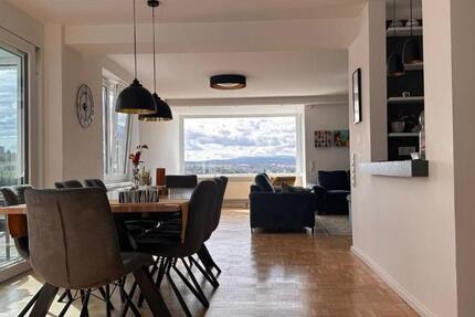 Haus Bad Neustadt an der Saale - 5 Zimmer, 199 m&sup2;, 1.500&euro; | Angebot:24470412