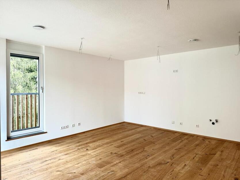 Moderne, helle 2-Zimmer-NeubauWohnung mit großem Garten und Terrasse