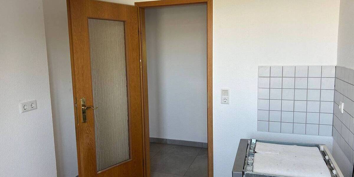 Etagenwohnung Merseburg Neumarkt (Vorstadt) - 3 Zimmer, 65 m&sup2;, 390&euro; | Angebot:26819929