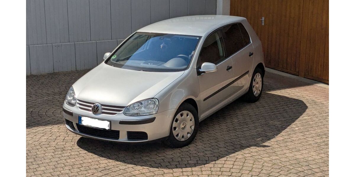 VW Golf 89.905 km 5.600 &euro; Waldshut-Tiengen 79761