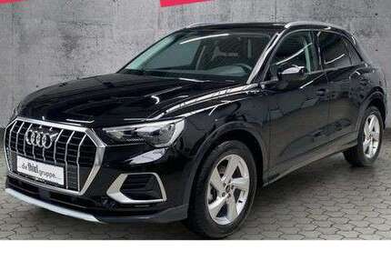 Audi Q3 8.800 km 41.450 &euro; Rheda-Wiedenbrück 33378