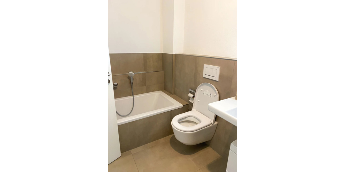 Reihenhaus Regensburg Ganghofersiedlung - 5 Zimmer, 125 m&sup2;, 3.355&euro; | Angebot:23315796