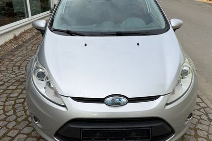 Ford Fiesta 129.500 km 3.990 &euro; Hohenölsen 07570