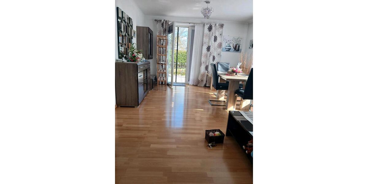 Erdgeschoßwohnung Delmenhorst Deichhorst - 4 Zimmer, 95 m&sup2;, 850&euro; | Angebot:25931787