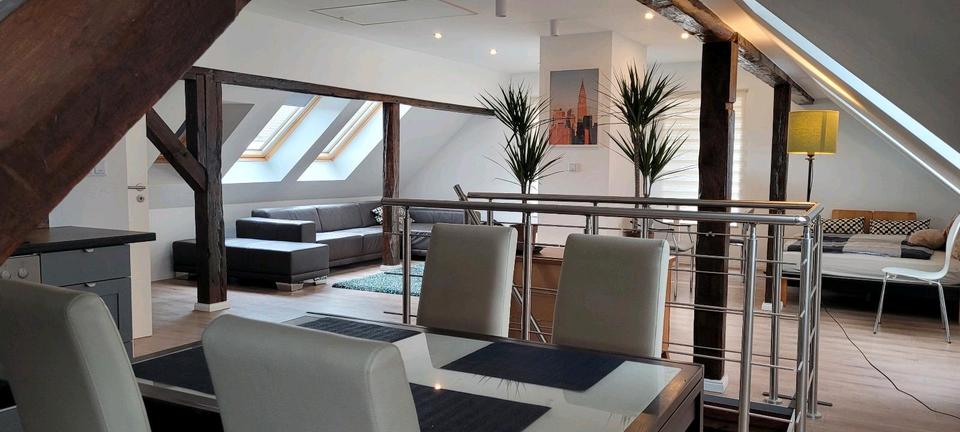 2.5 Zimmer DG Atelierwohung 2 zimmer